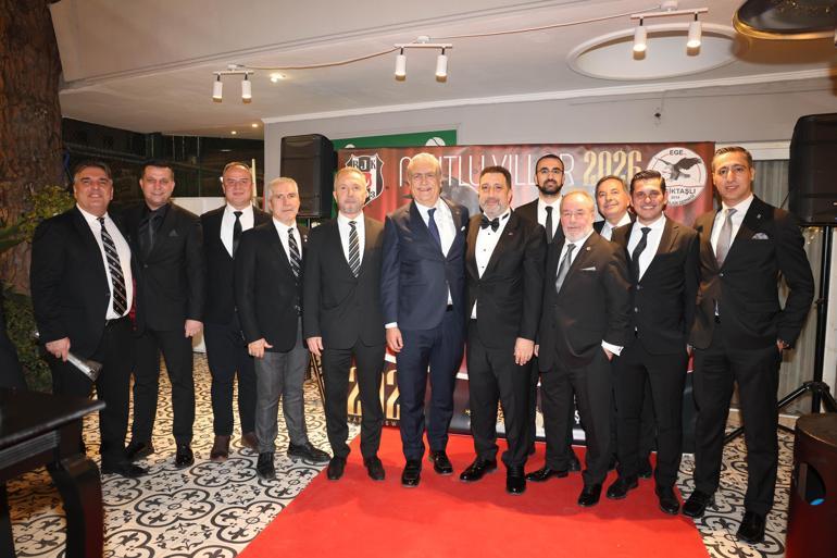 Serdal Adalı İzmirde Beşiktaşlılarla buluştu