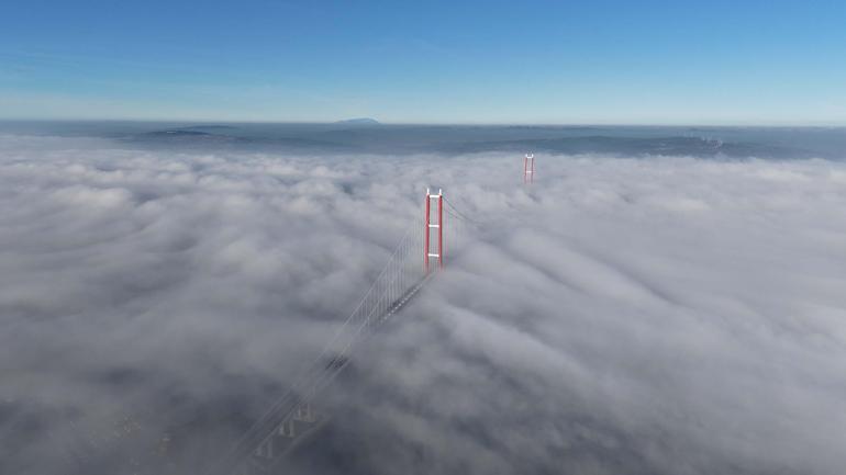 1915 Çanakkale Köprüsü siste kayboldu