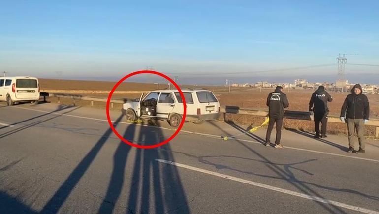 Park halindeki otomobilde, direksiyon başında ölü bulundu