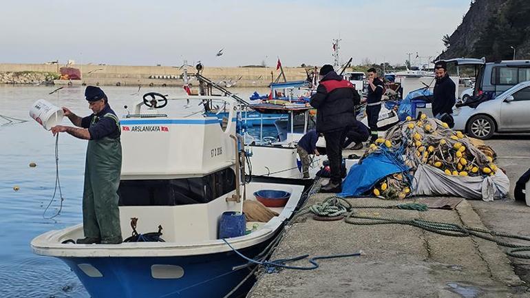 Balıkçılar, Karadenizde umduklarını bulamadı; hamsi dışında çeşit yok