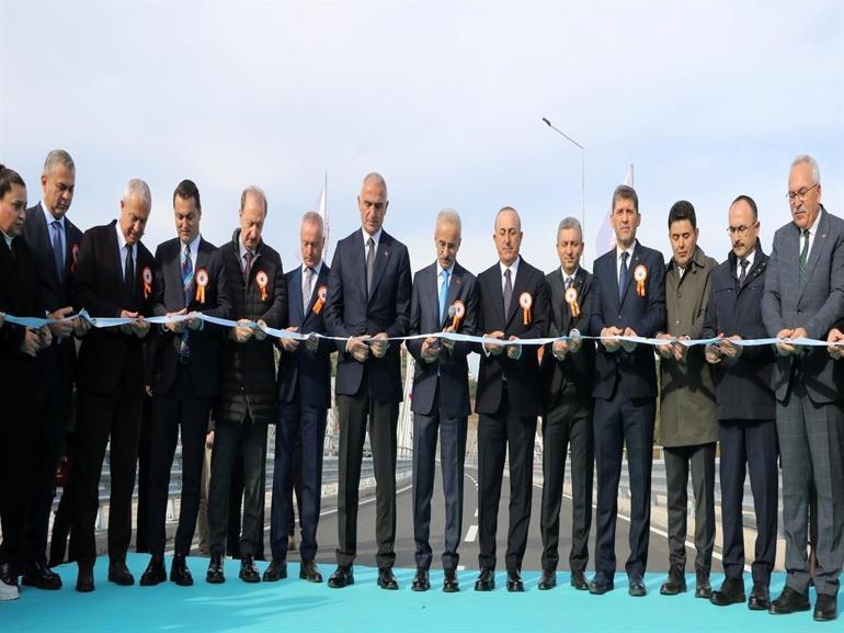 Alanya Doğu Çevre Yolu ve Demirtaş Kavşağı ile yıllık 3 milyar 815 milyon lira tasarruf sağlanacak