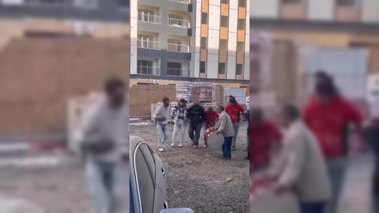 Kaba inşaatı bitiren işçilerden halaylı kutlama