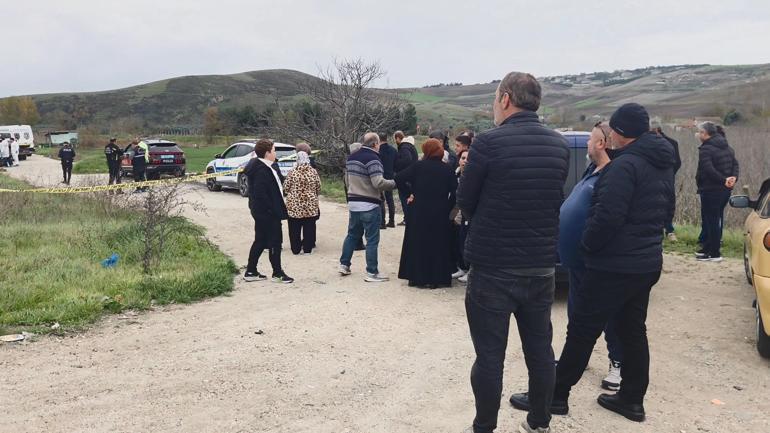 Büyükçekmecede otomobil bariyerlere çarptı: 2 ölü