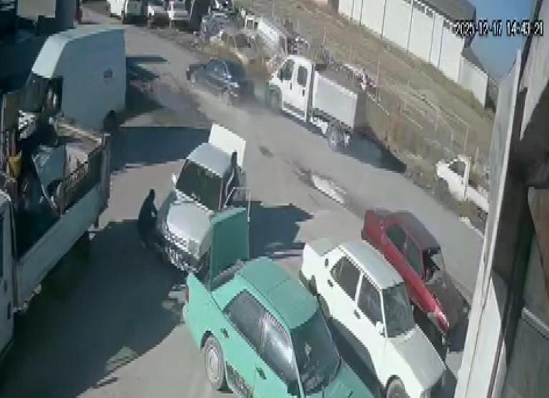 Sokak hayvanlarını toplama ekibinde görevli 2 personeli darbeden baba ve oğlu tutuklandı