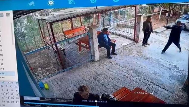 Ortaokul öğrencisi, okul müdürünü tüfekle vurdu