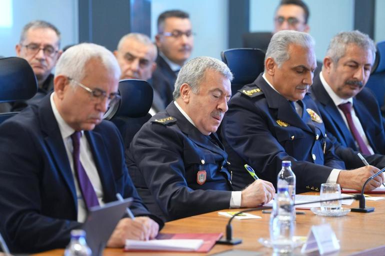 İçişleri Bakanlığından yeni yıl tedbirleri için toplantı