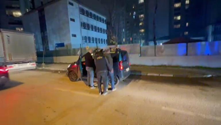 Bursada asayiş denetimi; aranan kişi yakalandı