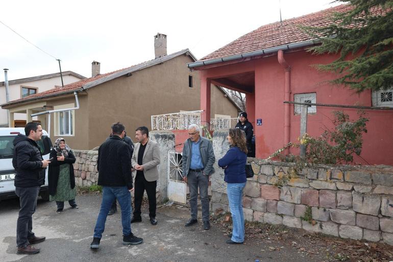 Evinde sobadan çıkan yangında öldü