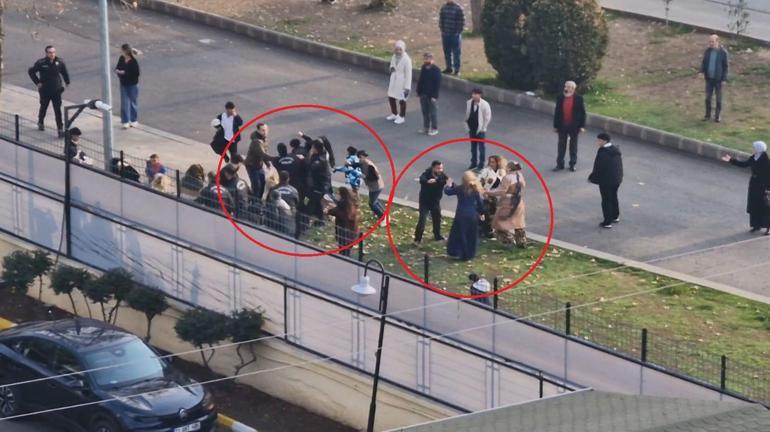 Adliye önünde tekmeli-yumruklu kavga kamerada