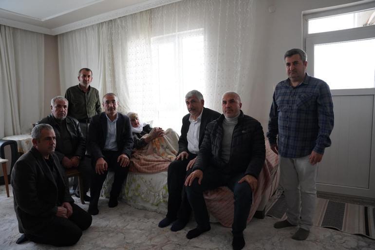 105 yaşında AK Partiye üye oldu