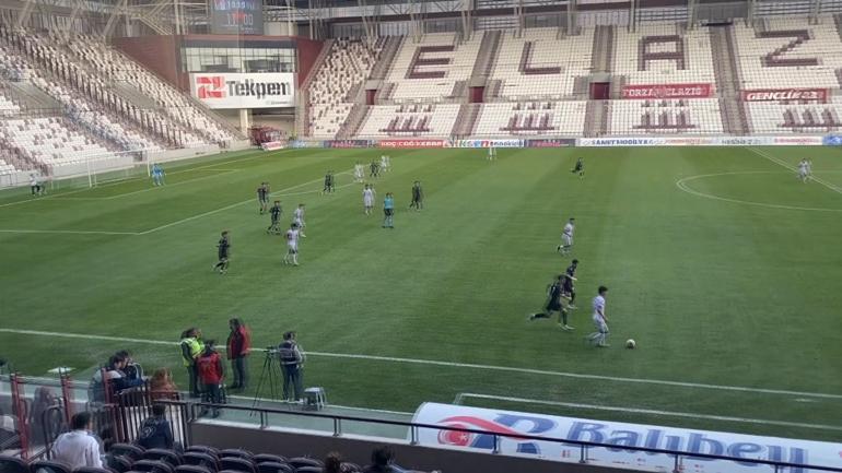 Beşiktaş ve Elazığspor U16 takımları, dostluk maçında karşılaştı