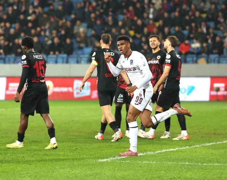 Trabzonsporda ilk yarı karnesi; mağlubiyetler deplasmanda, puanlar içeride