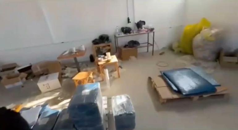 İzmir’de 3 bin 360 litre etil alkol ele geçirildi