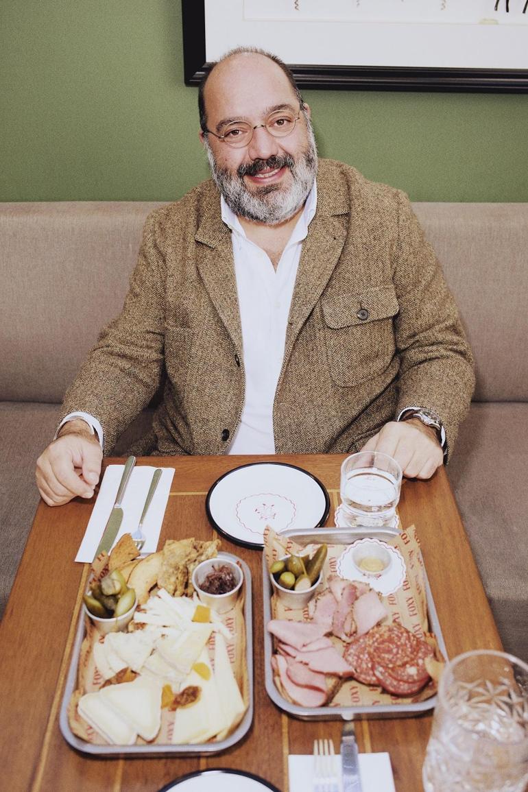 DeFacto yılbaşında moda ve gastronomiyi aynı masada buluşturuyor