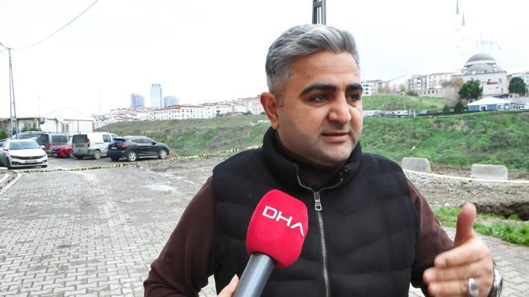 Esenyurt’ta park halindeyken arazide oluşan göçüğe düşen otomobilin sahibi: Bu arabadan çok çektim, üstünü gömün gitsin