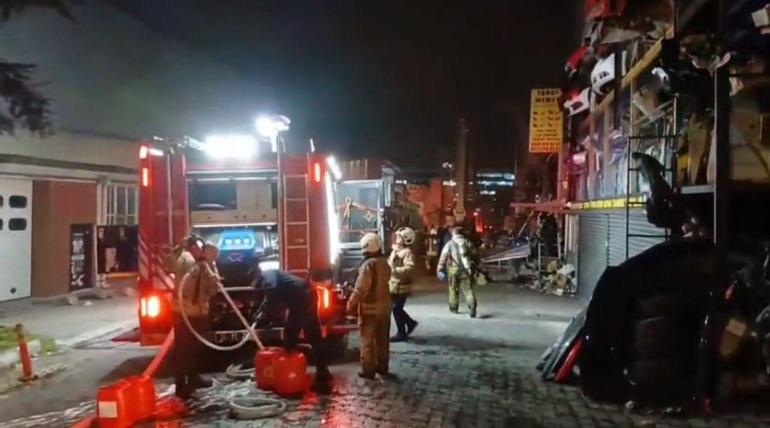 Başakşehirde 2 katlı iş yerinde yangın