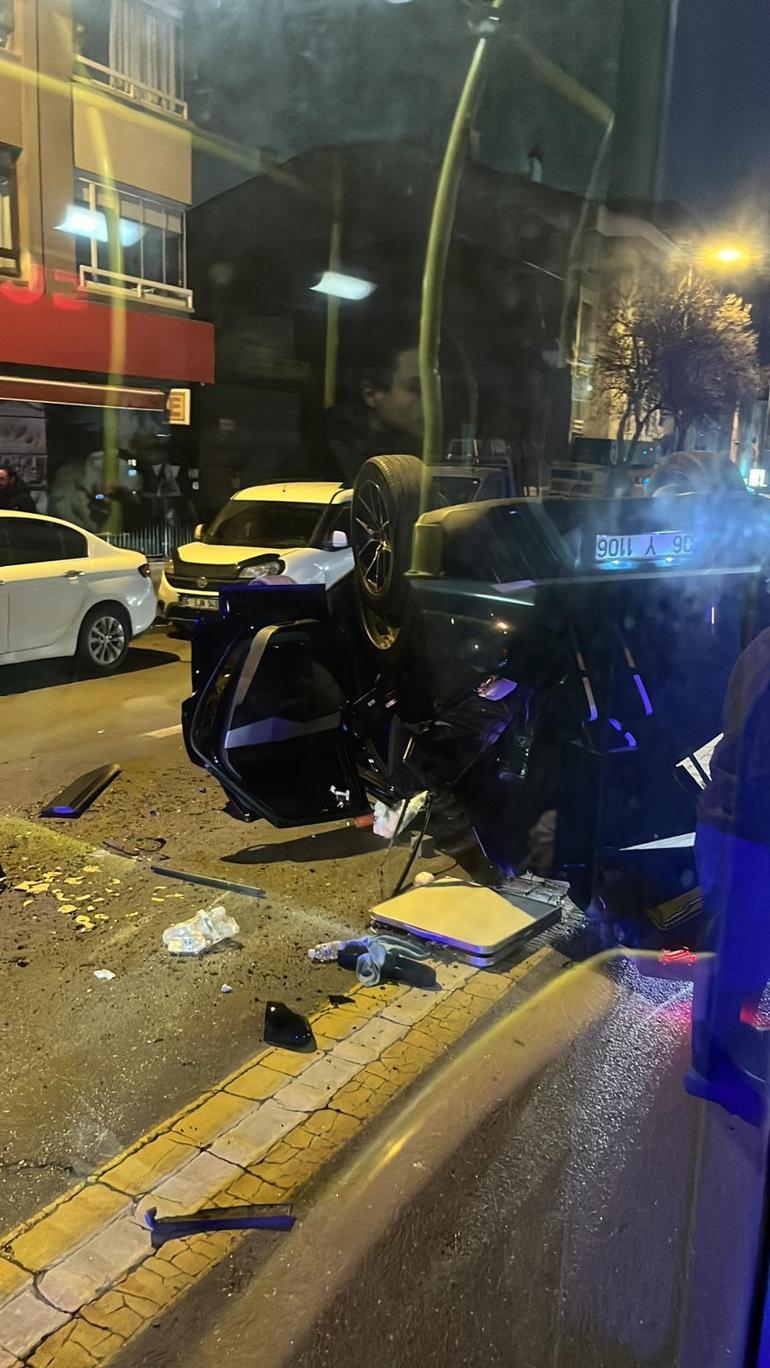 Ankarada iki araca çarpan otomobil, takla attı; 1 yaralı