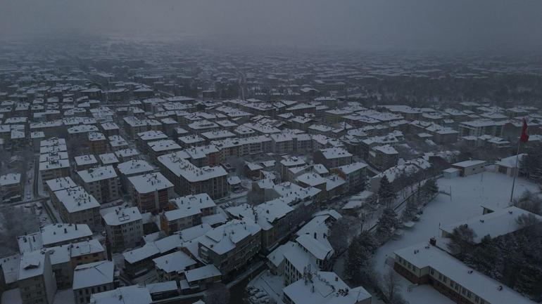 Bolu beyaza büründü