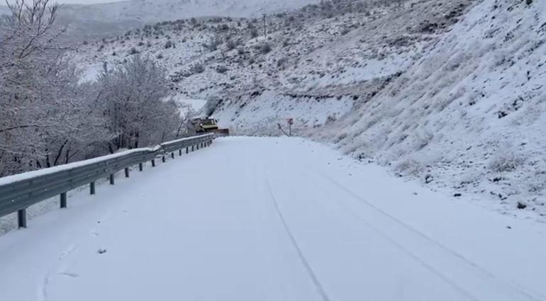 Elazığ’da 23 köy yolu kardan ulaşıma kapandı