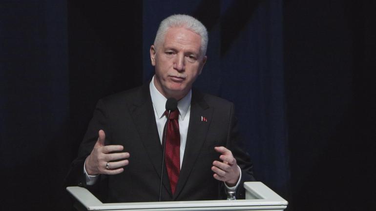 134 engelli öğrenciye akülü sandalye hediye edildi