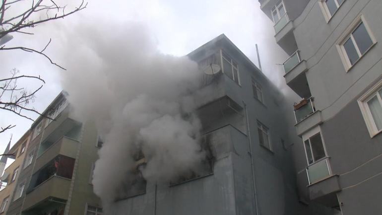 Çekmeköy’de 3 katlı binanın giriş katındaki depoda çıkan yangın söndürüldü