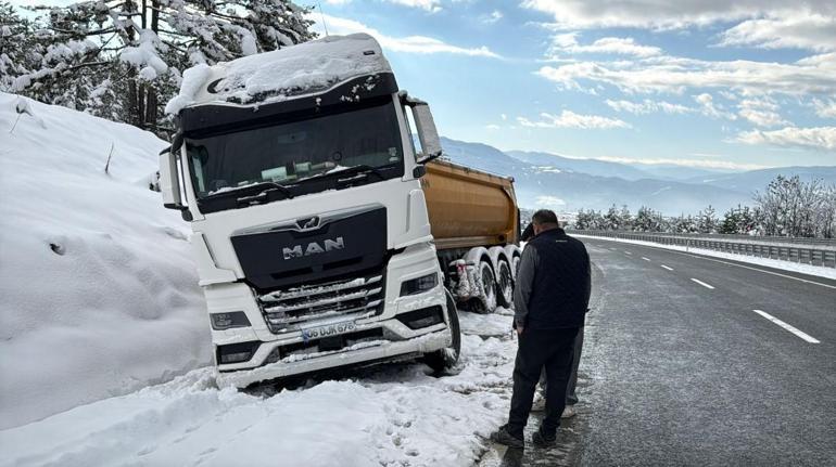 Karabük’te kar etkisini sürdürüyor