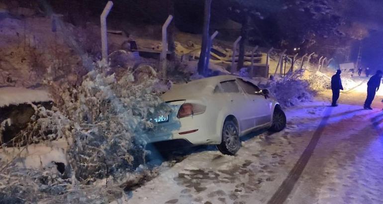 Bursada hafif ticari araç ile otomobil çarpıştı: 7 yaralı