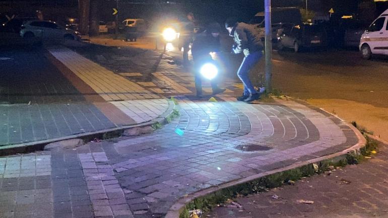 Yolda karşılaştığı husumetlisi bacağından vurdu