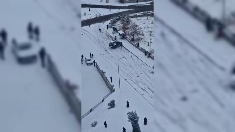 Malatyada kar yağışı, ulaşımı olumsuz etkiledi