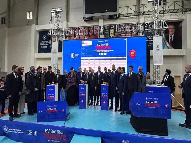 500 bin sosyal konut için ilk kuralar bugün çekilecek