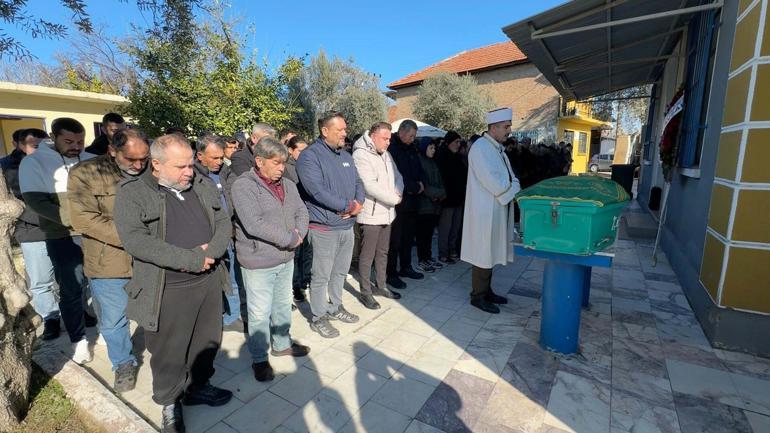 Ehliyet sınavında kalp krizi geçirip, motosikletle kaza yapan Üzeyir, toprağa verildi