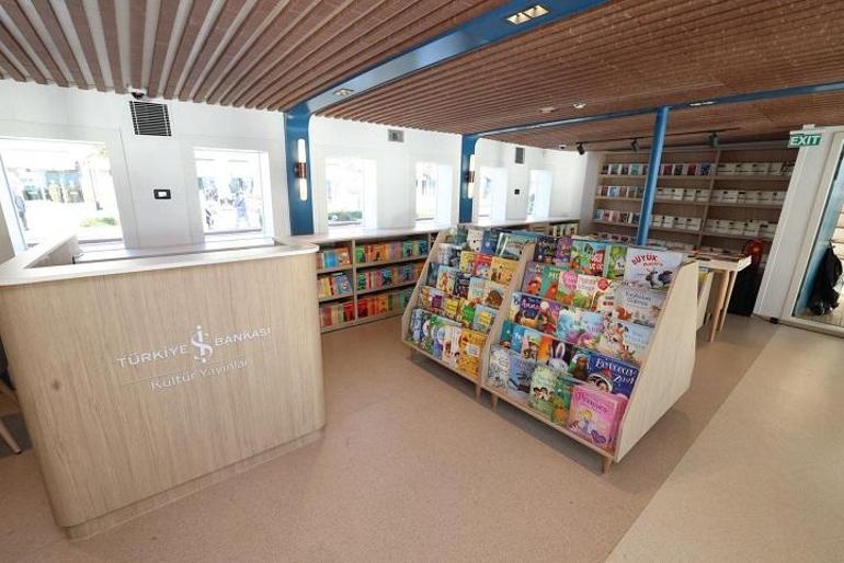 İş Bankası’ndan yüzen şube: İş Vapur hizmete açıldı