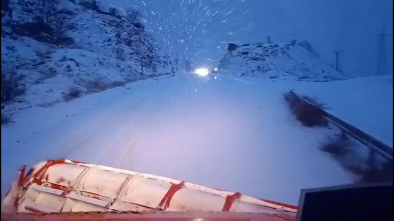 Adıyamanda kar ulaşımı olumsuz etkiledi