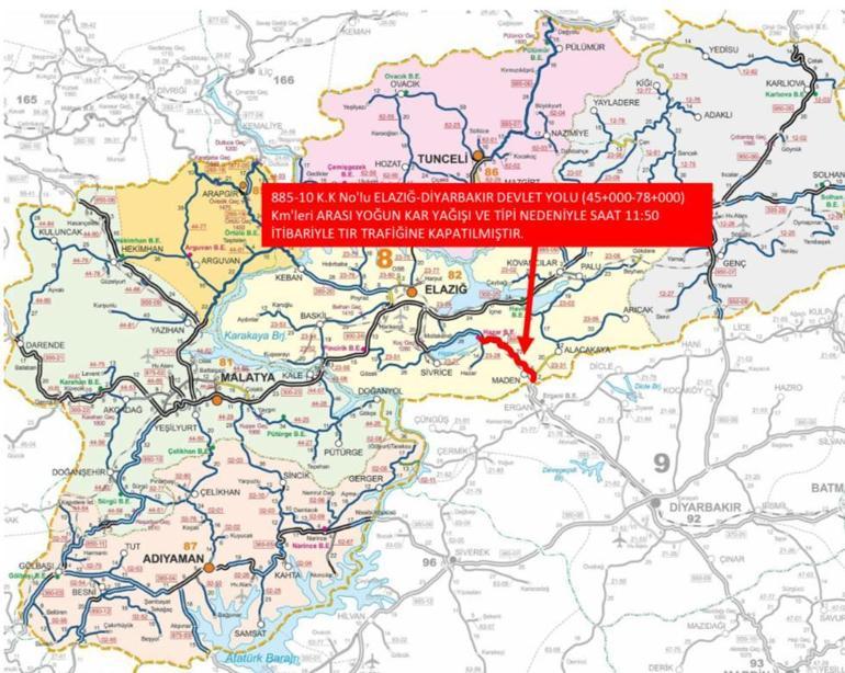 Elazığda 311 köy yolu, kardan ulaşıma kapandı
