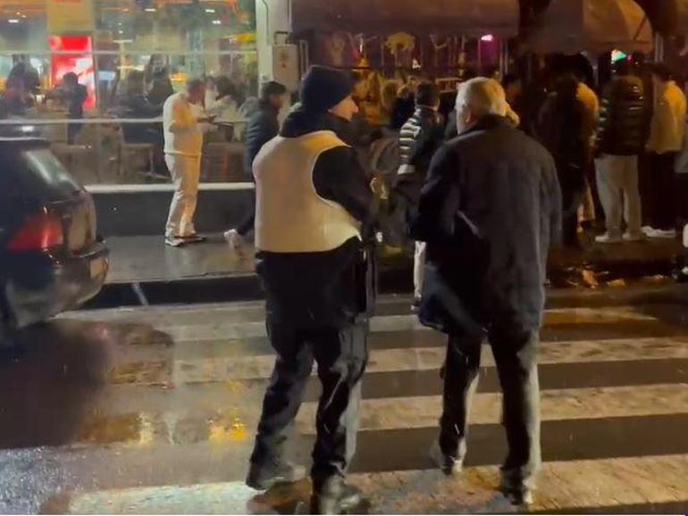 Kayseride yılbaşı denetiminde polis memurundan duyarlılık; o anlar kamerada