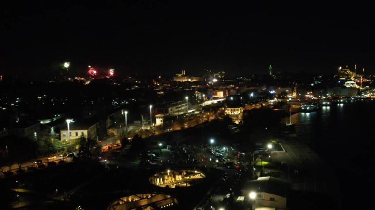 İstanbulda yeni yıl coşkusu