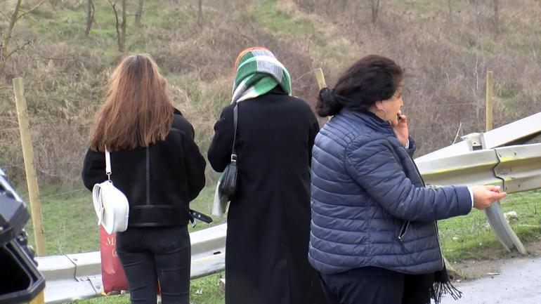 Arnavutköyde İETT otobüsü bariyerlere çarptı; 2 yaralı