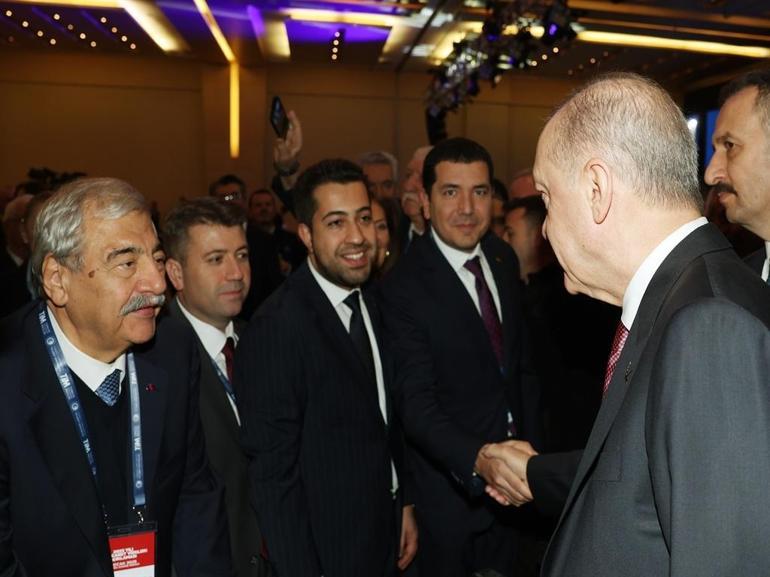 Cumhurbaşkanı Erdoğan: 2026 yılı için mal ve hizmetler ihracatı hedefimiz toplam 410 milyar dolar