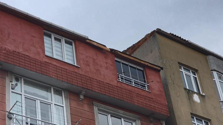 Gaziosmanpaşada çatı uçtu: 1 kişi yaralandı