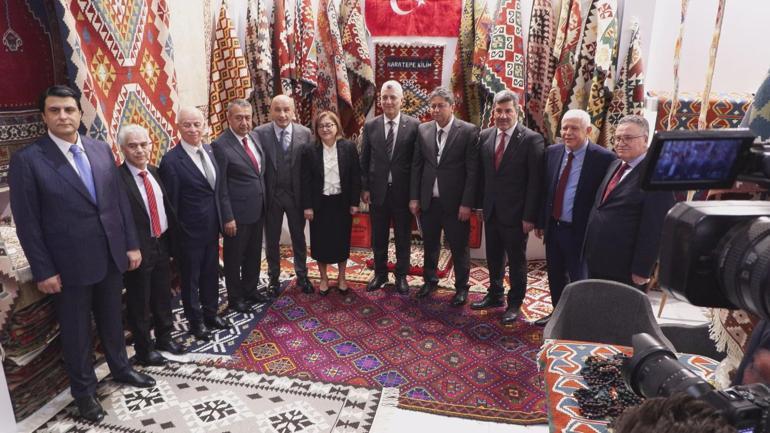 Bakan Bolat: Türkiye yaklaşık 400 milyar dolar ihracatı olan ülkeler ligine yükselmiş oldu