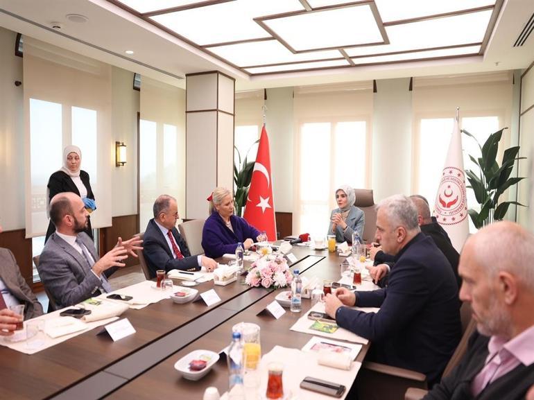 Bakan Göktaş: BMye göre Türkiye nüfusu 2100 yılında 25 milyona kadar gerileyebilir