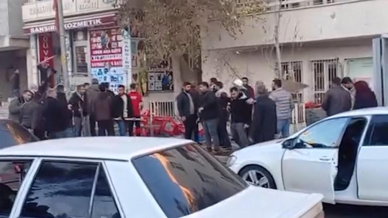 Şanlıurfa’da taşlı-sopalı kavga kamerada