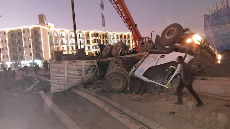 Etiyopyada göçmenleri taşıyan kamyon devrildi: 22 ölü, 65 yaralı