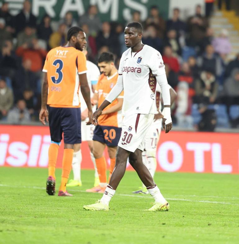 Bordo-mavililerin 8’inci Nijeryalısı Chibuike Nwaiwu oldu