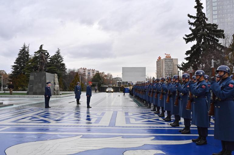 Hava Kuvvetleri Komutanı Kadıoğlu, BAEli mevkidaşı ile görüştü