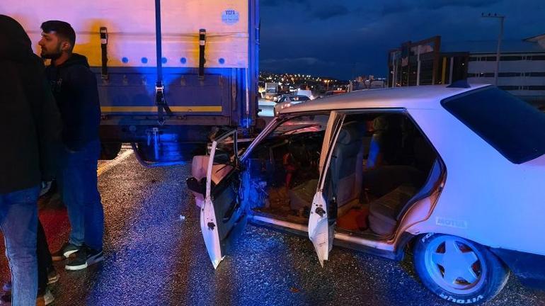 Bursa’da TIR ile otomobil çarpıştı: 1 yaralı