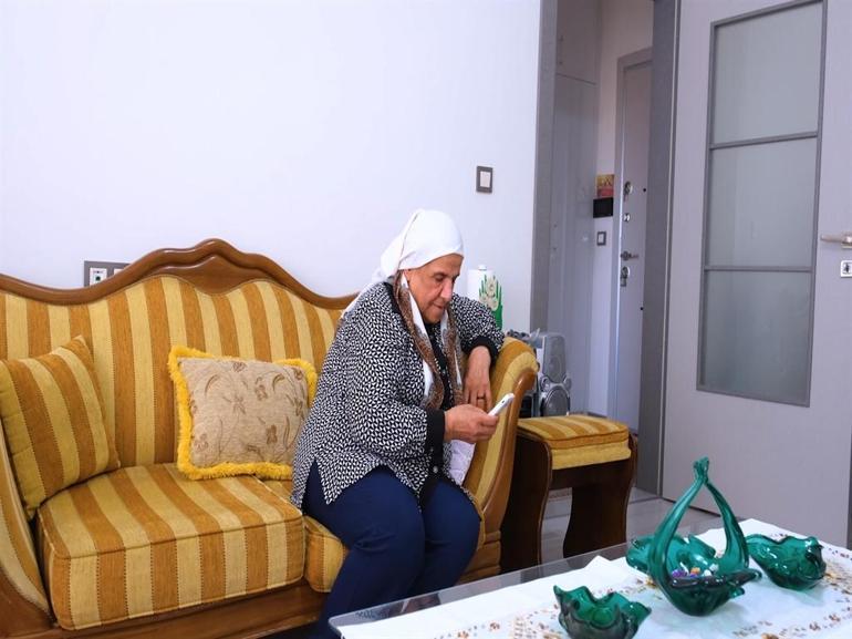 Bakan Kurum: Fatma teyzemizin mutluluğu daim olsun