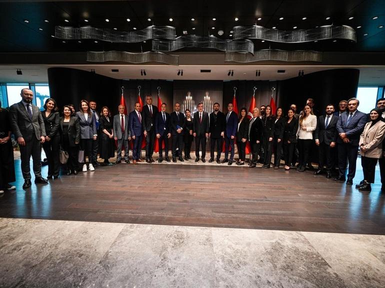 Cevdet Yılmaz: 2026da toplam milli gelirimizin 1,7 trilyon dolara yaklaşmasını bekliyoruz