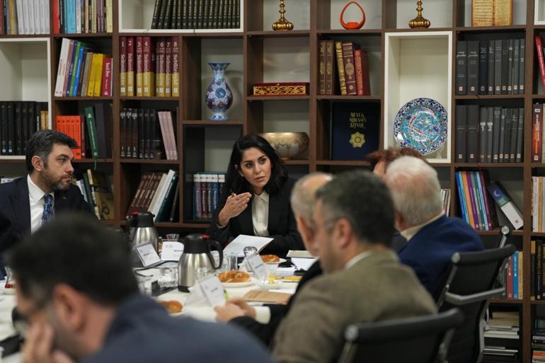 AK Parti Genel Başkan Yardımcısı Tuncer, odak grup toplantısına katıldı