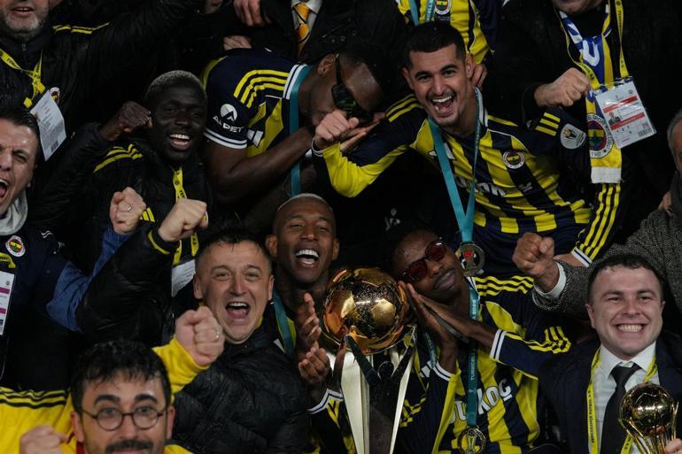 Turkcell Süper Kupa 2025’in sahibi Fenerbahçe oldu